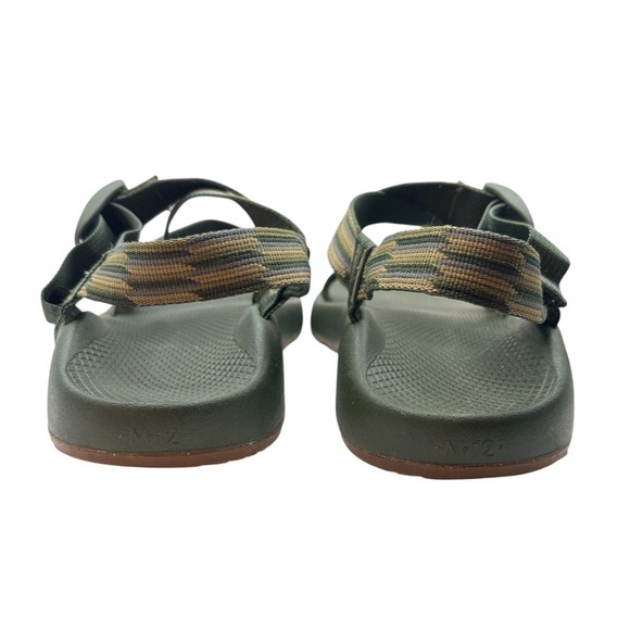 Sandals_&_Flip_Flops
